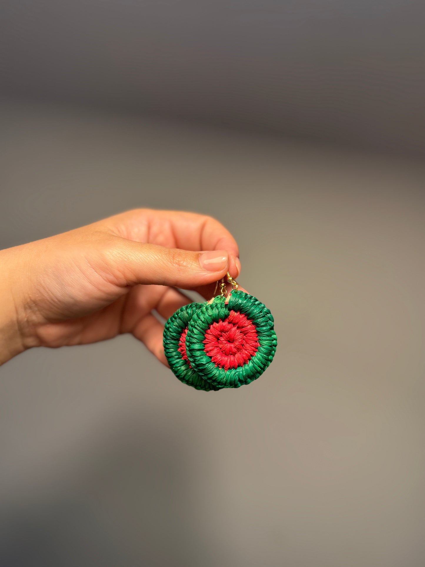 Regular Christmas Woven Earrings (Green/Red)